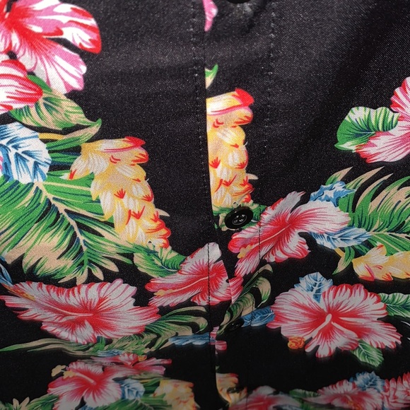 Men’s S/S Hawaiian Button Down Size L - Picture 4 of 5